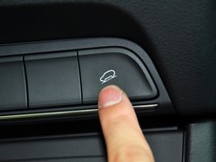 奥迪Q3 2013款 2.0T 35 TFSI quattro舒适型 5座