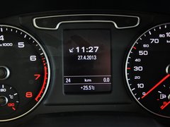 奥迪Q3 2013款 2.0T 35 TFSI quattro舒适型 5座