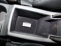 奥迪Q3 2013款 2.0T 35 TFSI quattro舒适型 5座