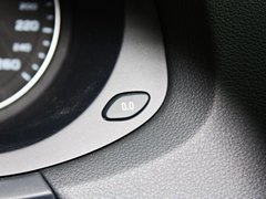 奥迪Q3 2013款 2.0T 35 TFSI quattro舒适型 5座