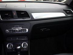 奥迪Q3 2013款 2.0T 35 TFSI quattro舒适型 5座