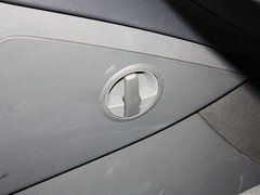 奥迪Q3 2013款 2.0T 35 TFSI quattro舒适型 5座