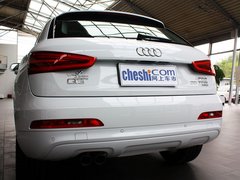 奥迪Q3 2013款 2.0T 35 TFSI quattro舒适型 5座