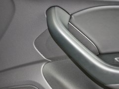 奥迪Q3 2013款 2.0T 35 TFSI quattro舒适型 5座