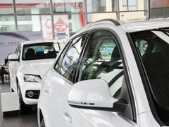 奥迪Q3 2013款 2.0T 35 TFSI quattro舒适型 5座
