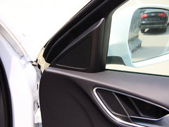 奥迪Q3 2013款 2.0T 35 TFSI 进取型 5座