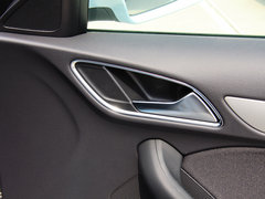 奥迪Q3 2013款 2.0T 35 TFSI 进取型 5座