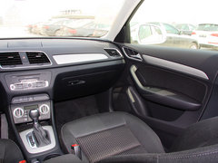 奥迪Q3 2013款 2.0T 35 TFSI 进取型 5座
