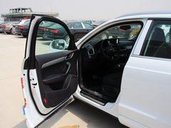 奥迪Q3 2013款 2.0T 35 TFSI 进取型 5座