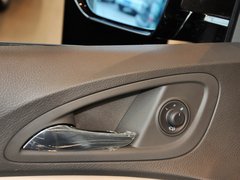 别克GL8 2013款 3.0L XT豪华商务旗舰版 7座