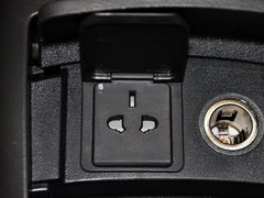 别克GL8 2013款 3.0L XT豪华商务旗舰版 7座