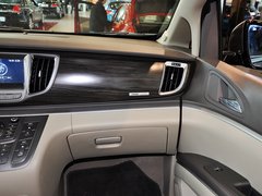 别克GL8 2013款 3.0L XT豪华商务旗舰版 7座