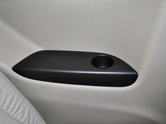 别克GL8 2013款 3.0L XT豪华商务旗舰版 7座