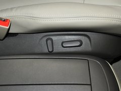 别克GL8 2013款 3.0L XT豪华商务旗舰版 7座