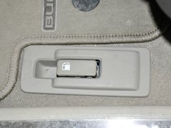 别克GL8 2013款 3.0L XT豪华商务旗舰版 7座