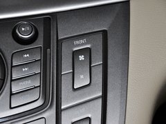 别克GL8 2013款 3.0L XT豪华商务旗舰版 7座