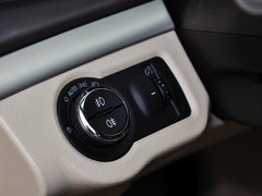 别克GL8 2013款 3.0L GT豪华商务豪雅版 7座
