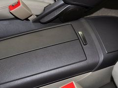 别克GL8 2013款 3.0L GT豪华商务豪雅版 7座