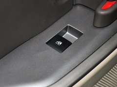 别克GL8 2013款 2.4L LT豪华商务行政版 7座