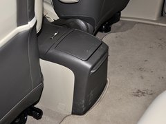 别克GL8 2013款 2.4L LT豪华商务行政版 7座