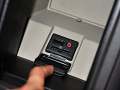 别克GL8 2013款 2.4L LT豪华商务行政版 7座