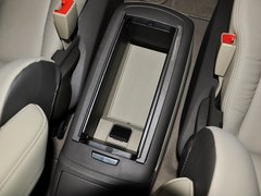 别克GL8 2013款 2.4L LT豪华商务行政版 7座