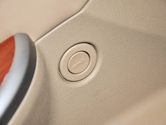 凯越 2013款 1.5L 手动 尊享型