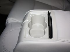 雪铁龙C5 2013款 2.3L 自动 尊贵型