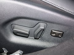 雪铁龙C5 2013款 2.0L 自动 尊享型