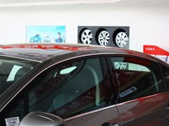 雪铁龙C5 2013款 2.0L 自动 尊享型