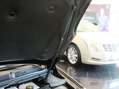 凯迪拉克XTS 2013款 28T 精英型