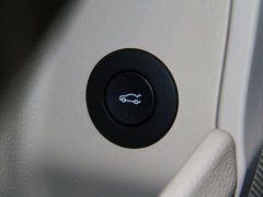 凯迪拉克XTS 2013款 28T 精英型