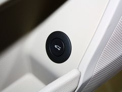 凯迪拉克XTS 2013款 28T 精英型
