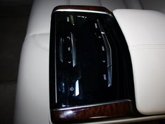 凯迪拉克XTS 2013款 28T 精英型