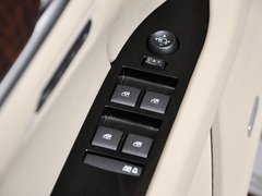 凯迪拉克XTS 2013款 36S 铂金版