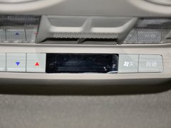 比亚迪M6 2013款 2.4L 手动 豪华型 7座