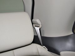 比亚迪M6 2013款 2.4L 手动 豪华型 7座