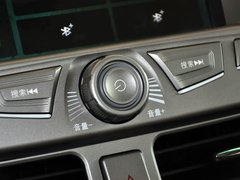 比亚迪M6 2013款 2.4L 手动 豪华型 7座