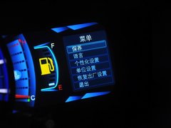 比亚迪M6 2013款 2.4L 手动 豪华型 7座