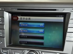 比亚迪M6 2013款 2.4L 手动 豪华型 7座