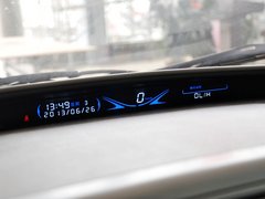 比亚迪M6 2013款 2.4L 手动 豪华型 7座