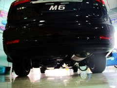 比亚迪M6 2013款 2.4L 自动 豪华型 7座