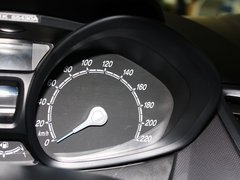 嘉年华 2013款 三厢 1.5L 自动 时尚型