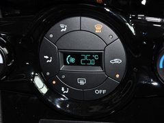 嘉年华 2013款 两厢 1.5L  自动 运动型