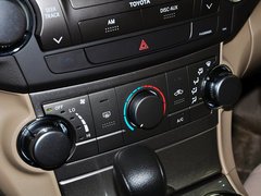 汉兰达 2011款 2.7L 自动 两驱精英版5座