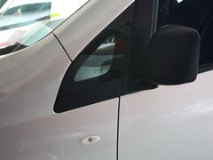 NV200 2013款 1.6L 手动 尊雅型 国V 7座