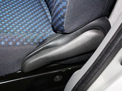 NV200 2013款 1.6L 手动 豪华型 国V 7座