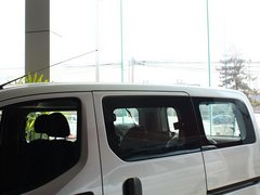 NV200 2013款 1.6L 手动 豪华型 国V 7座