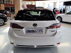 雷克萨斯CT 2013款 200h 1.8L CVT 暗夜骑士版