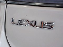 雷克萨斯CT 2013款 200h 1.8L CVT 暗夜骑士版